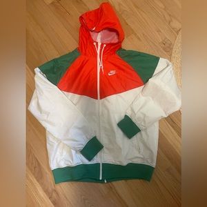 Nike zip up windbreaker hoodie